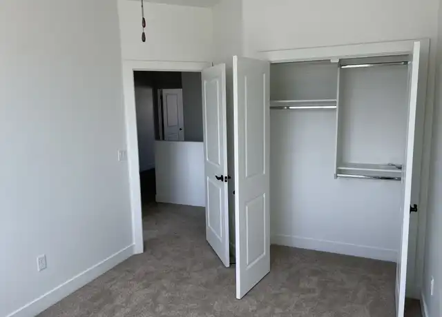 Property at 312 N 2470 W, Hurricane, UT, 84737, 4 beds, 2.5 baths, [object Object]