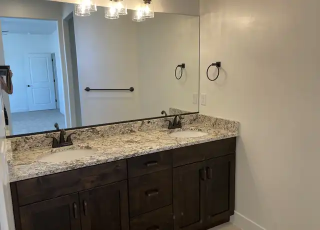Property at 312 N 2470 W, Hurricane, UT, 84737, 4 beds, 2.5 baths, [object Object]