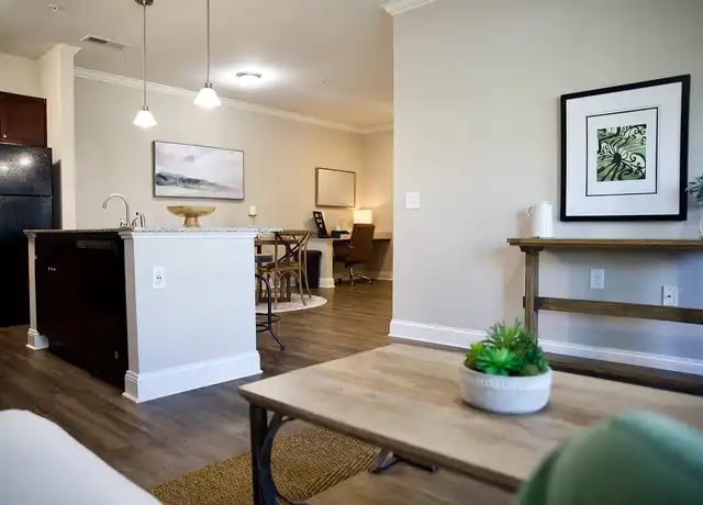 Property at South Park Village - 1300 South Park Way, Sanford, NC, 27332, 1 bed, 1 bath, [object Object]