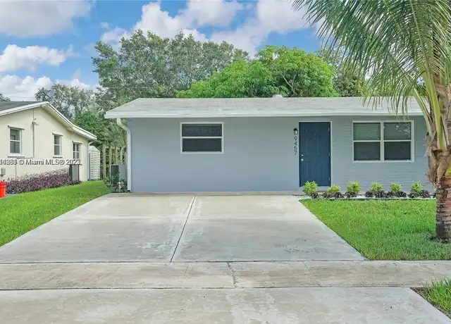 Property at 9457 SW 52nd Ct #9457, Cooper City, FL, 33328, 3 beds, 2 baths, [object Object]