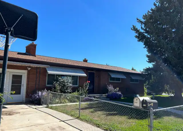 Property at 512 150 E Unit 2-Downstairs, Orem, UT, 84057, 2 beds, 1 bath, [object Object]