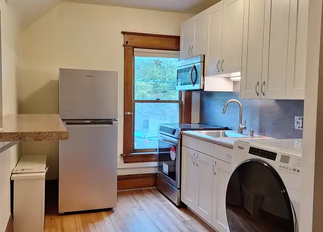 Property at 384 Hall Ave Unit 2, St Paul, MN, 55107, 1 bed, 1 bath, [object Object]