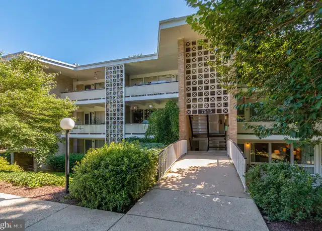 Property at 7515 Spring Lake Dr Unit 7515B, Bethesda, MD, 20817, 3 beds, 2 baths, [object Object]