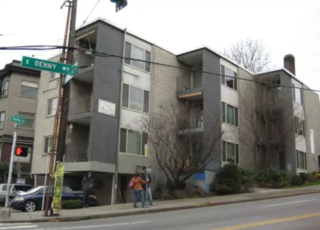 Property at 400 E Denny Way Unit 202, Seattle, WA, 98122, 2 beds, 1 bath, [object Object]
