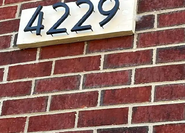 Property at 4229 Glen Hill Manor Dr #3, Louisville, KY, 40272, 2 beds, 1 bath, [object Object]