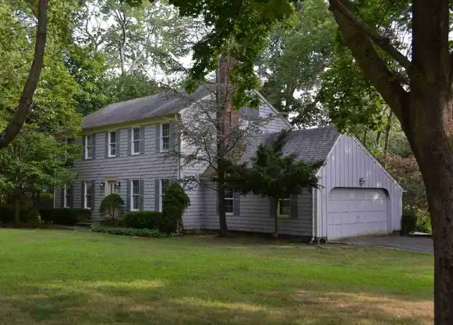 Property at 31 Pond View Dr, Wading River, NY, 11792, 4 beds, 2.5 baths, [object Object]