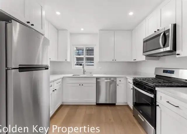 Property at 1931 S Tremont St Unit B, Oceanside, CA, 92054, 2 beds, 1 bath, [object Object]