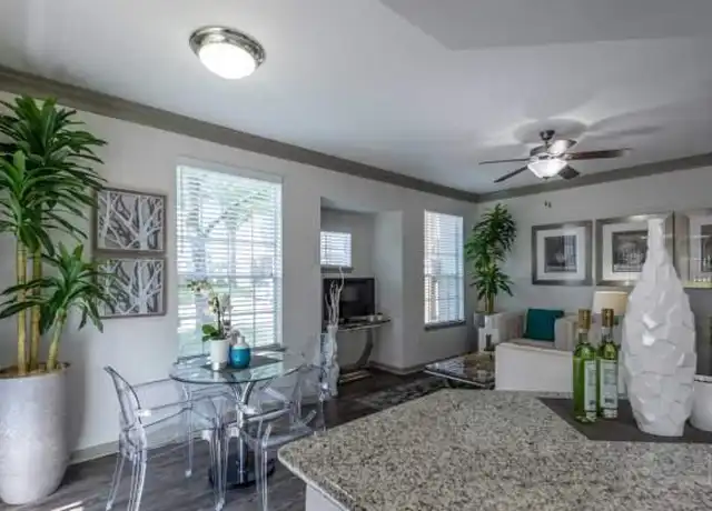 Property at 10502 Fountain Lake Dr Unit 3035, Stafford, TX, 77477, 3 beds, 2 baths, [object Object]