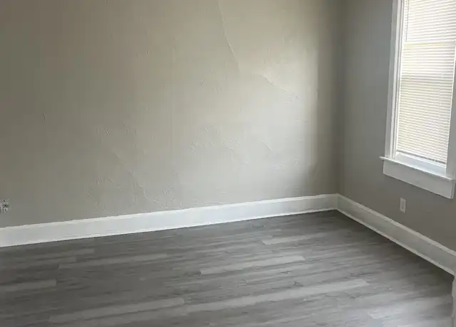 Property at 1117 W Burnham St, Milwaukee, WI, 53204, 1 bed, 1 bath, [object Object]