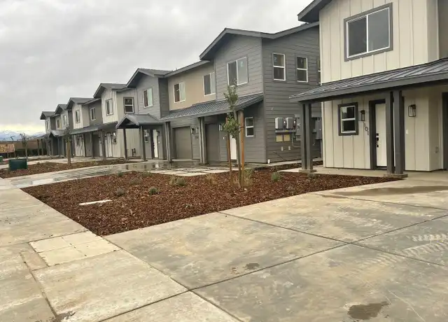 Property at 2029 W Corvina Ave #101, Visalia, CA, 93291, 3 beds, 2.5 baths, [object Object]