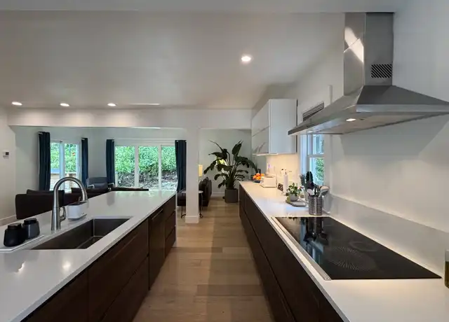 Property at 91 Brooks St, Brighton, MA, 02135, 4 beds, 1.5 baths, [object Object]