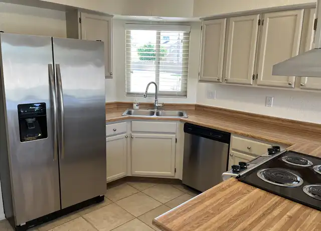 Property at 1200 W Boxelder Cir, Chandler, AZ, 85224, 3 beds, 2 baths, [object Object]