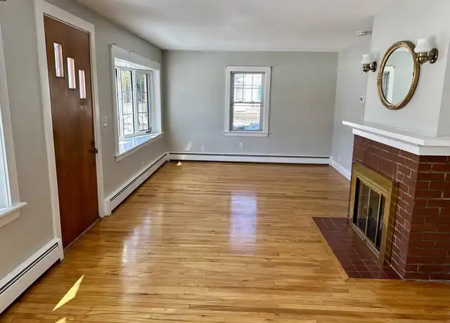 Property at 17 Boston Ave Unit 1, Winslow, ME, 04901, 2 beds, 1 bath, [object Object]