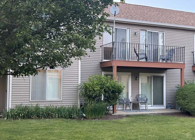 Photo of 7030 Park Lane Ct #203, Woodridge, IL 60517