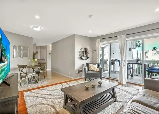 Property at 650 The Village #204, Redondo Beach, CA, 90277, 1 bed, 1 bath, [object Object]