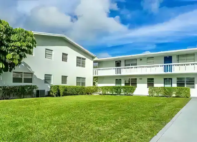 Property at 137 Farnham F Unit F, Deerfield Beach, FL, 33442, 1 bed, 2 baths, [object Object]