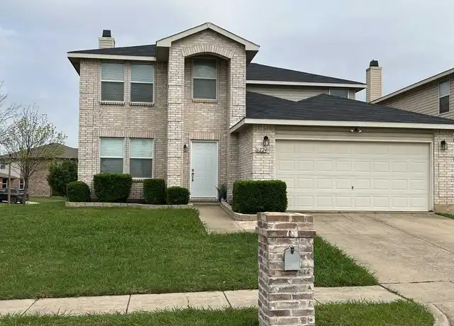 Property at 6224 Thoroughbred Trl, Denton, TX, 76210, 4 beds, 3 baths, [object Object]