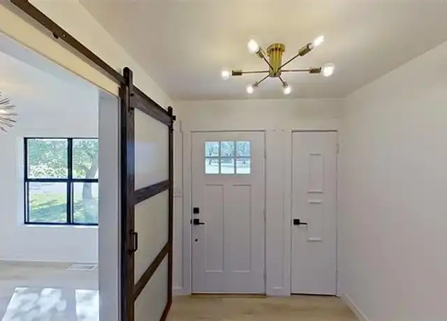 Property at 1811 N Crockett St, Sherman, TX, 75092, 3 beds, 2 baths, [object Object]