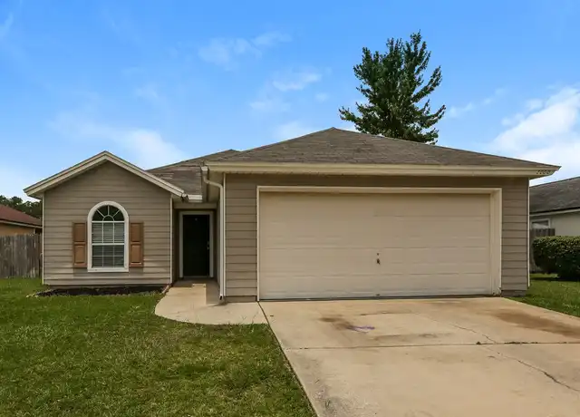 Property at 2000 Hunters Trace Cir, Middleburg, FL, 32068, 4 beds, 2 baths, [object Object]