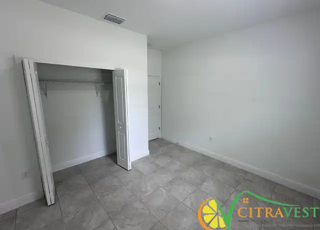Property at 1909 W Blackhawk Pl, Citrus Springs, FL, 34434, 4 beds, 2 baths, [object Object]