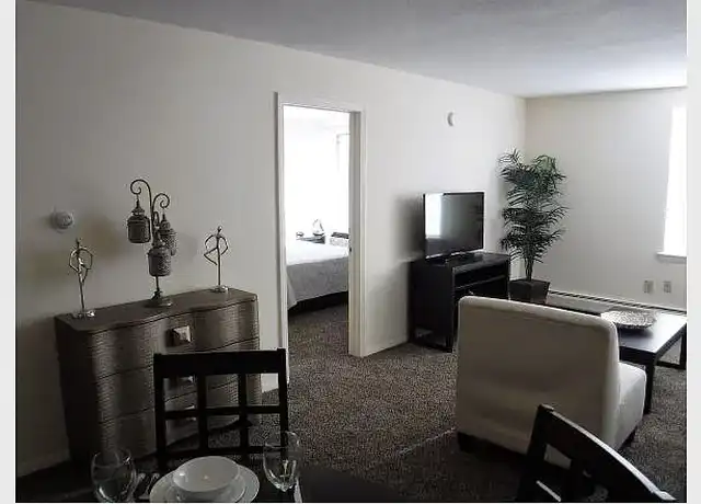 Property at Montcalm Heights Apartments - 185 New Ludlow Rd, Chicopee, MA, 01020, 2 beds, 1 bath, [object Object]