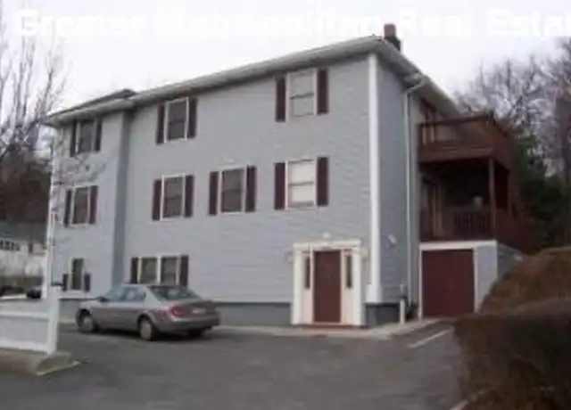 Property at 279 Fellsway W Unit 4, Medford, MA, 02155, 3 beds, 1 bath, [object Object]