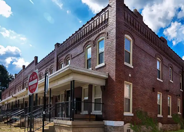 Property at 1644 N High St, Columbus, OH, 43201, 1 bed, 2 baths, [object Object]