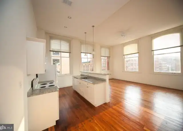 Property at 1 S Eutaw St Unit 1BR, Baltimore, MD, 21201, 1 bed, 1 bath, [object Object]