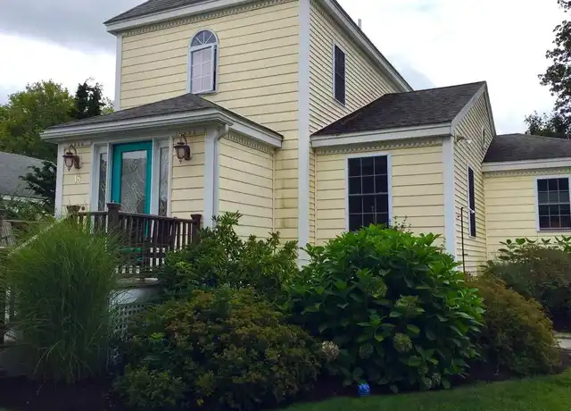 Property at 18 Browns Ct, Rye, NH, 03870, 2 beds, 2 baths, [object Object]