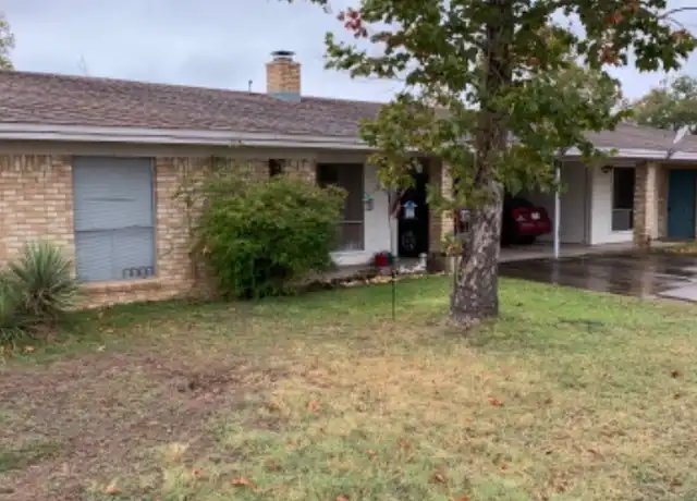 Property at 1805 Greenwood Ln, Kingsland, TX, 78639, 2 beds, 1.5 baths, [object Object]
