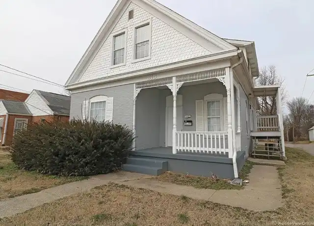 Property at 918 College St Unit 2, Cape Girardeau, MO, 63703, 2 beds, 1 bath, [object Object]