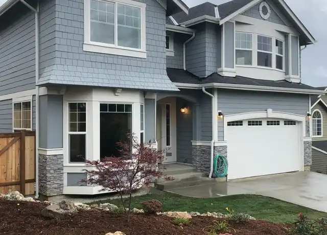 Property at 156 Oakesdale Ave SW, Renton, WA, 98057, 5 beds, 2.5 baths, [object Object]