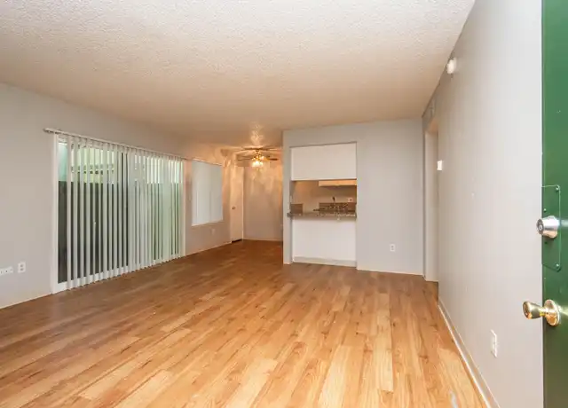 Property at 2850 La Loma Dr, Rancho Cordova, CA, 95670, 1 bed, 1 bath, [object Object]