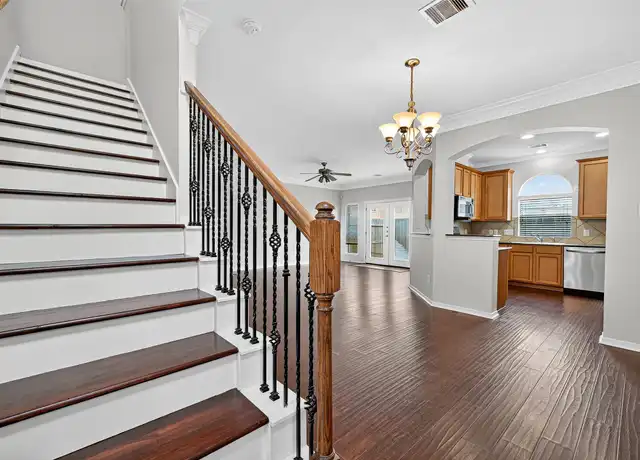 Property at 6222 Skyline Dr #11, Houston, TX, 77057, 3 beds, 2.5 baths, [object Object]