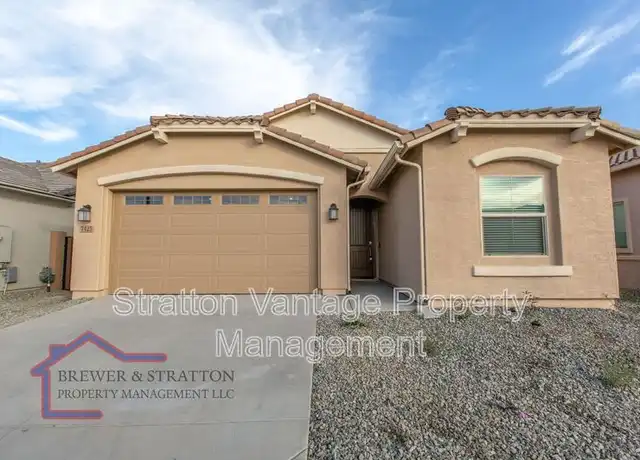 Property at 7425 S 22nd Ave, Phoenix, AZ, 85041, 5 beds, 3 baths, [object Object]