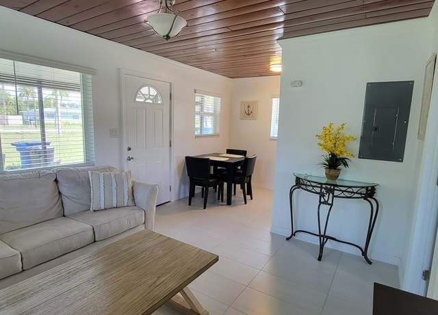 Photo of 10284 Pennsylvania Ave, Bonita Springs, FL 34135