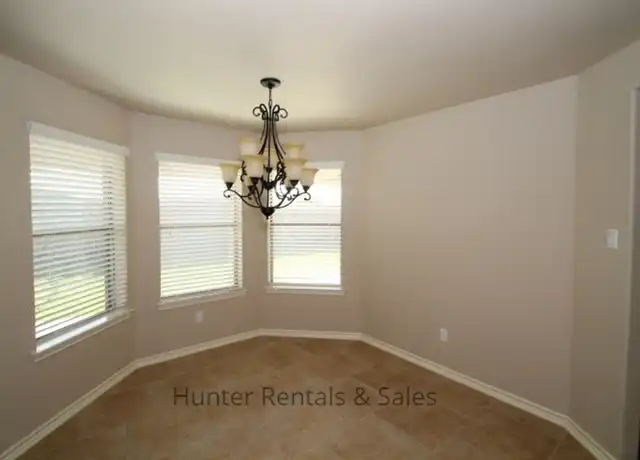Property at 5202 Generations Dr, Killeen, TX, 76549, 4 beds, 2 baths, [object Object]