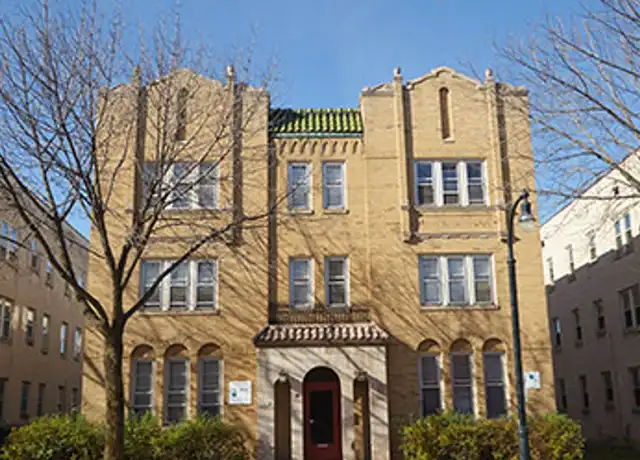 Property at 3825 N Oakland Ave Unit 08, Shorewood, WI, 53211, 1 bed, 1 bath, [object Object]