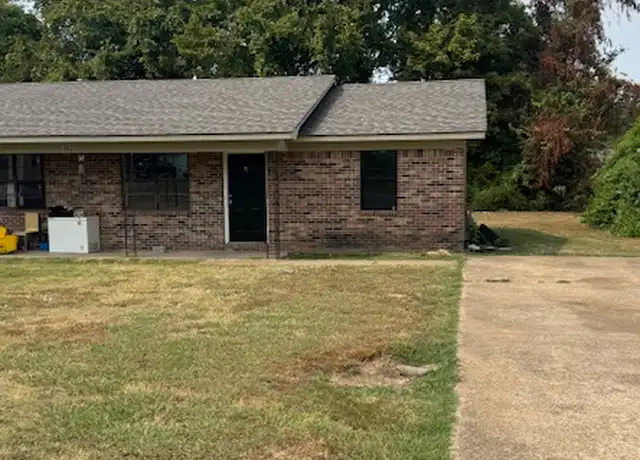 Property at 382 Moore St, Ripley, TN, 38063, 2 beds, 1 bath, [object Object]