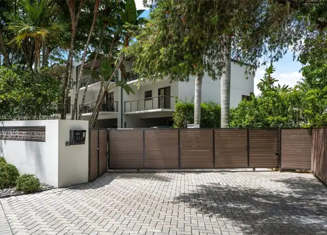 Property at 3560 W Fairview St, Miami, FL, 33133, 3 beds, 3.5 baths, [object Object]
