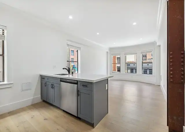 Property at Taylor Apartments - 535 Taylor St, San Francisco, CA, 94102, 1 bed, 1 bath, [object Object]