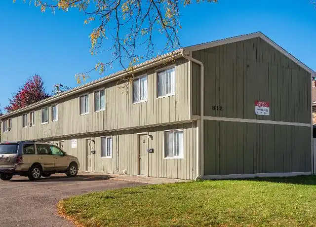 Property at 812 Greenbrier Rd, DeKalb, IL, 60115, 3 beds, 2 baths, [object Object]