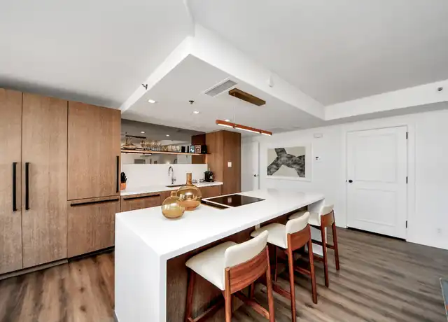 Property at 1300 Lamar St Unit S3, Houston, TX, 77010, 2 beds, 2 baths, [object Object]