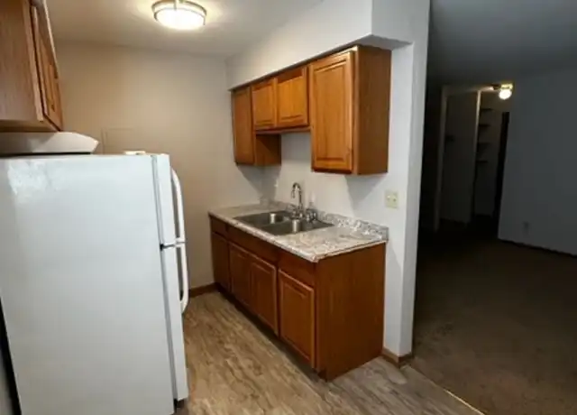 Property at 921 24th Ave S Unit 921-4, Minneapolis, MN, 55406, 1 bed, 1 bath, [object Object]