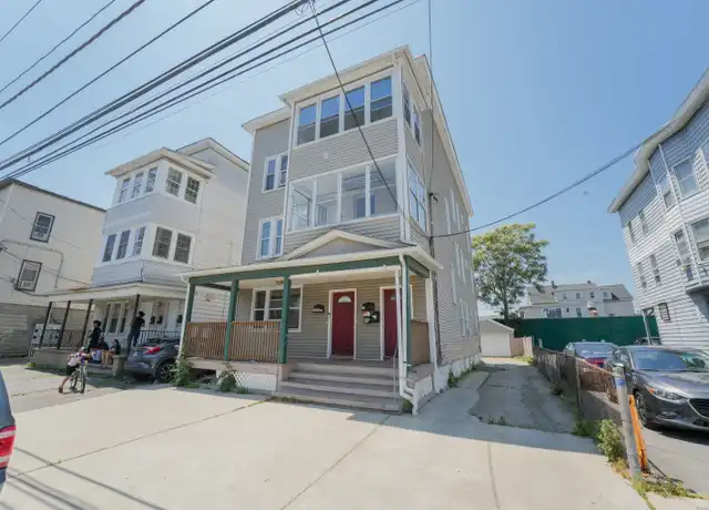 Property at 2395 Main St Unit 2, Bridgeport, CT, 06606, 3 beds, 1 bath, [object Object]