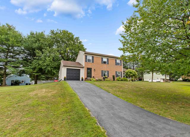 Photo of 24 Knollwood Dr, Lititz, PA 17543