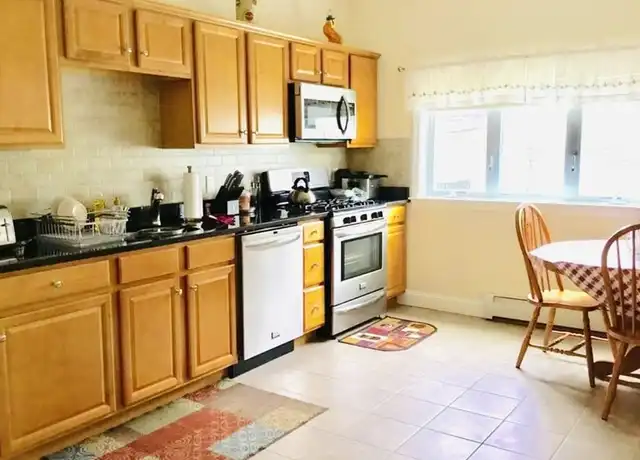 Property at 57 Dartmouth St #2, Somerville, MA, 02145, 5 beds, 1.5 baths, [object Object]