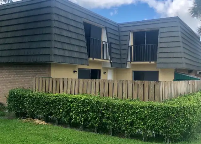 Property at 3714 37th Way, West Palm Beach, FL, 33407, 2 beds, 2.5 baths, [object Object]