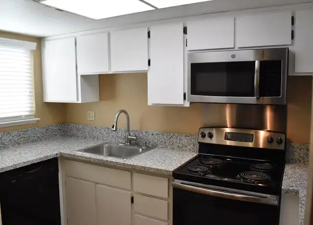 Property at 142 Arcadia Dr, Vacaville, CA, 95687, 2 beds, 1.5 baths, [object Object]