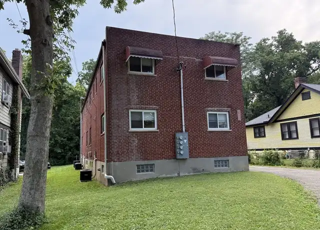 Property at 5425 Stewart Ave Unit 1, Cincinnati, OH, 45227, 2 beds, 1 bath, [object Object]